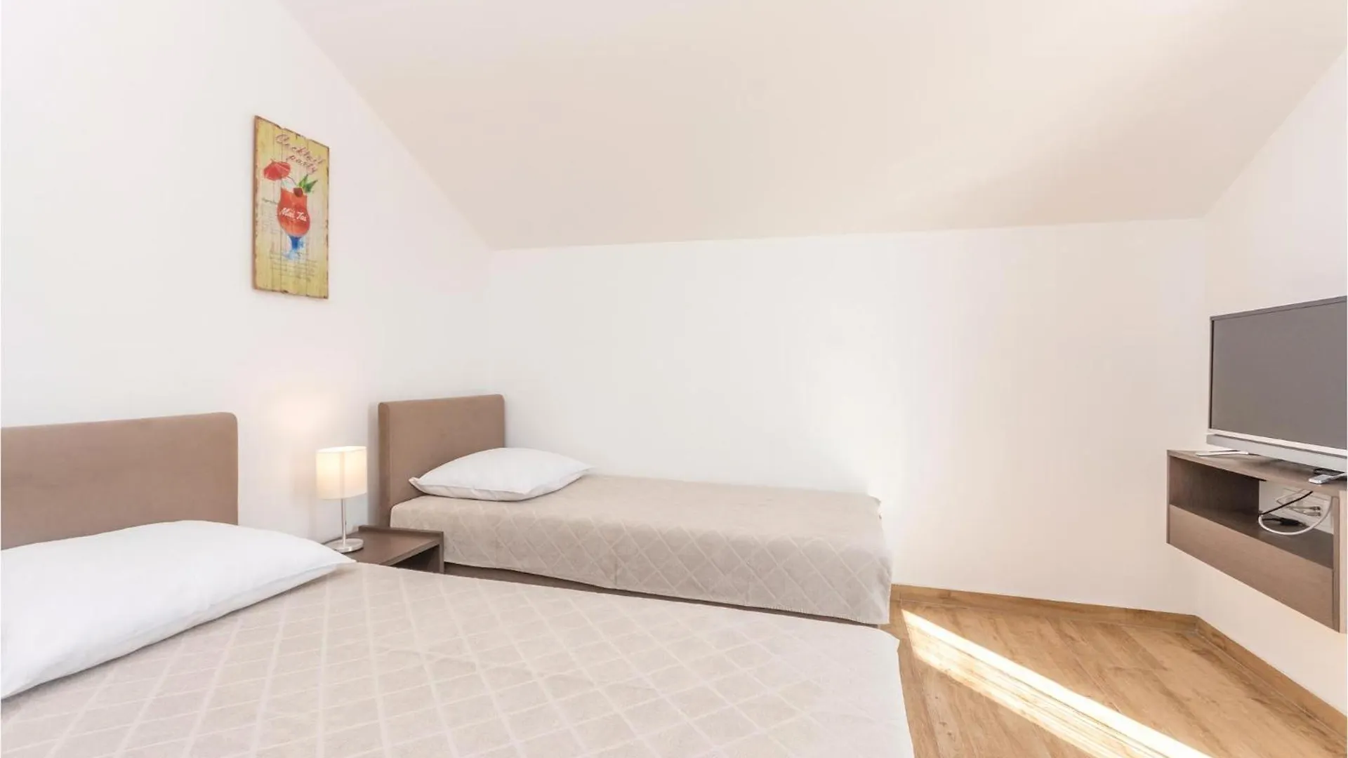 بيت للعطل Cozy Home In Kakma With Lake View